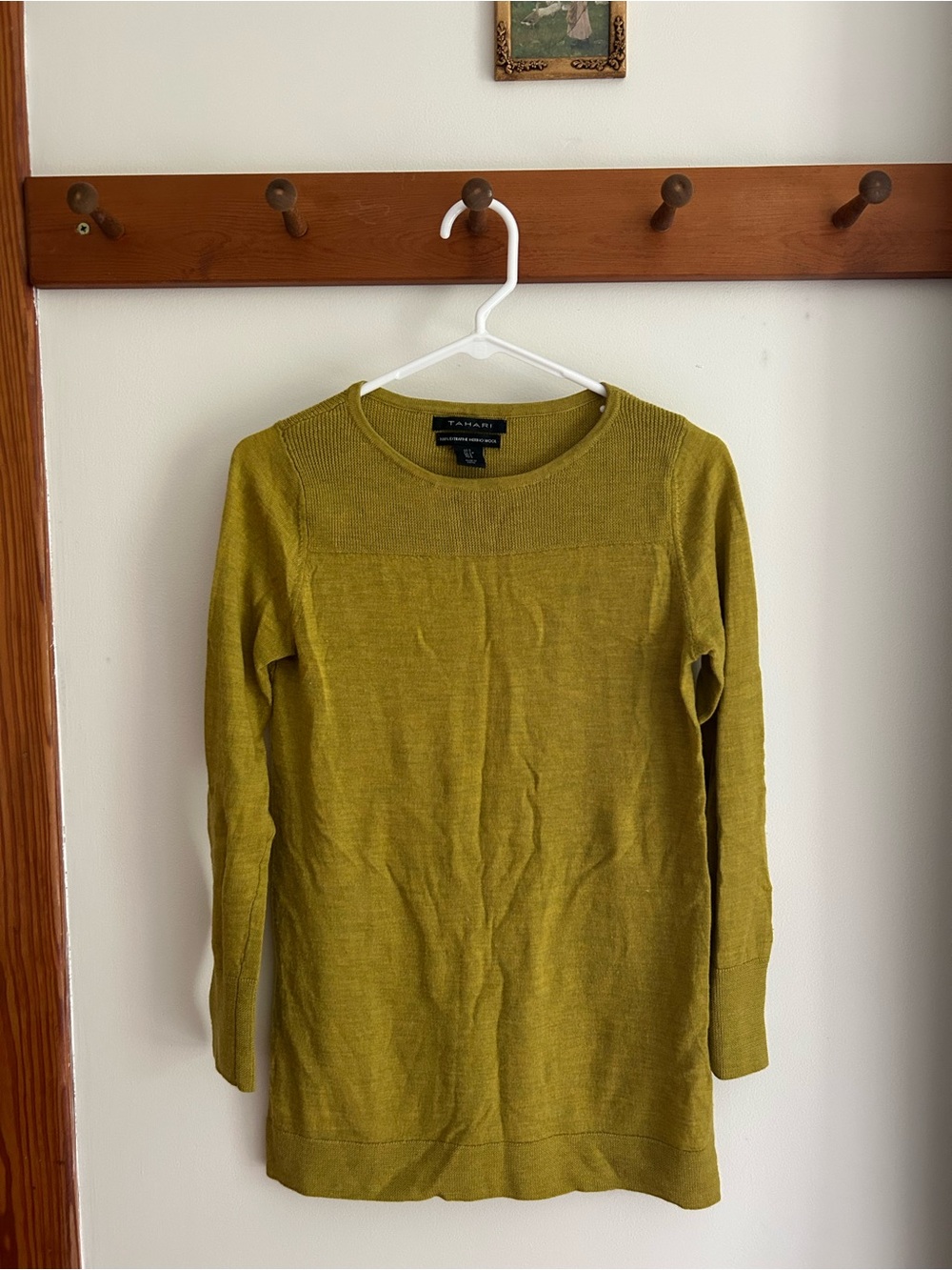 Tahari Moss Green Long Sleeve Knit Top